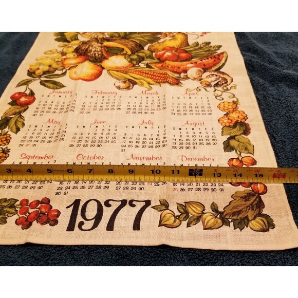 Vintage linen tea towel calendar fall harvest 1977 nos - Picture 4 of 5